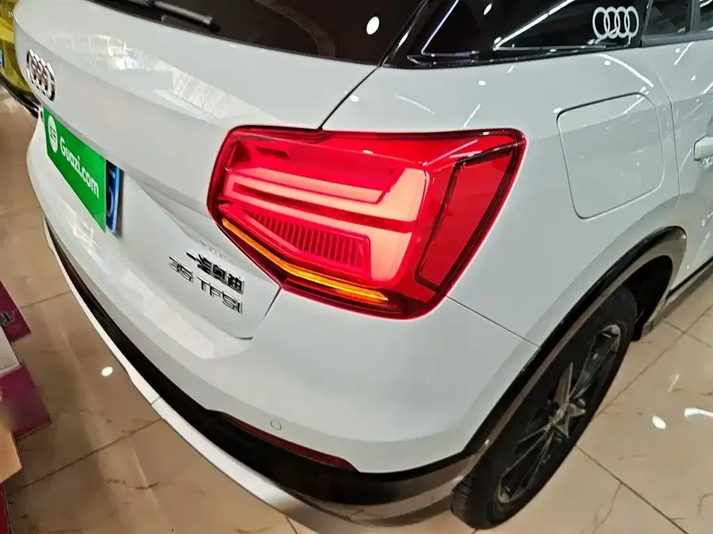 Audi Q2L 2021 из CN, фото 4