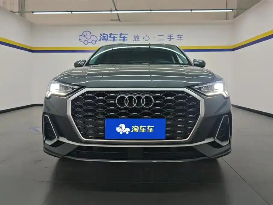 Audi Q3 Sportback 2021 из CN, фото 3