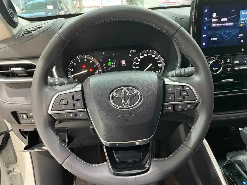 Toyota Highlander 2024 из CN, фото 8