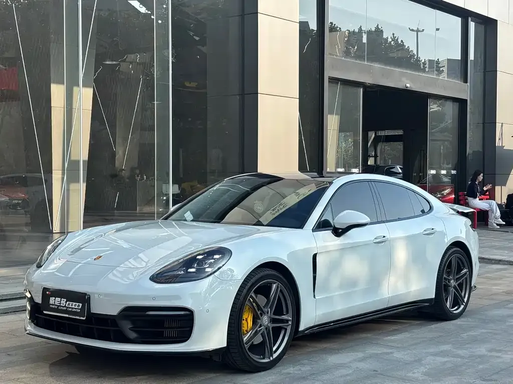 Porsche Panamera 2022 из CN, фото 1