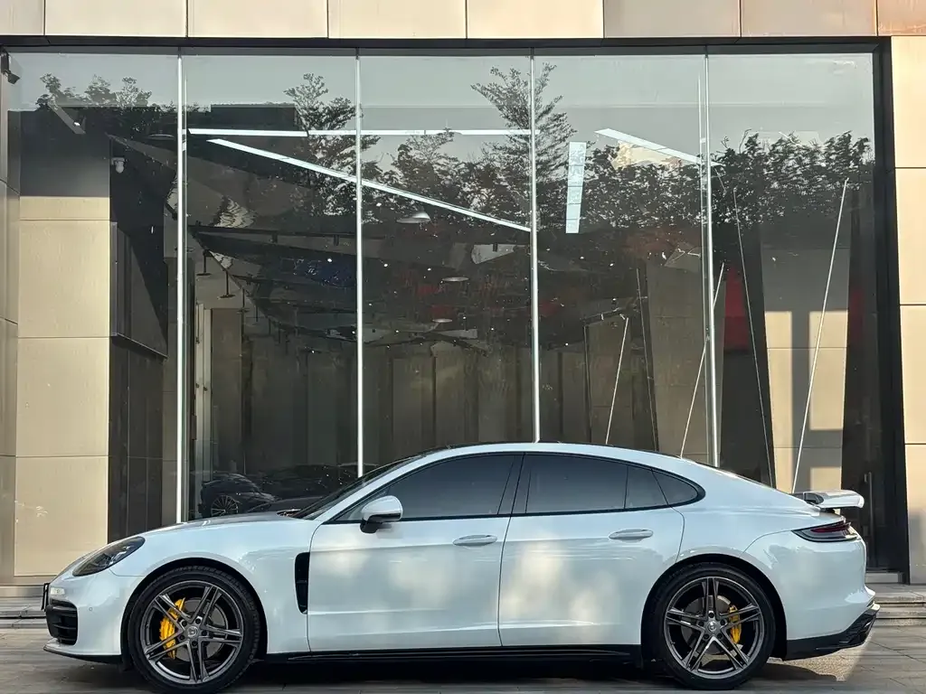 Porsche Panamera 2022 из CN, фото 4
