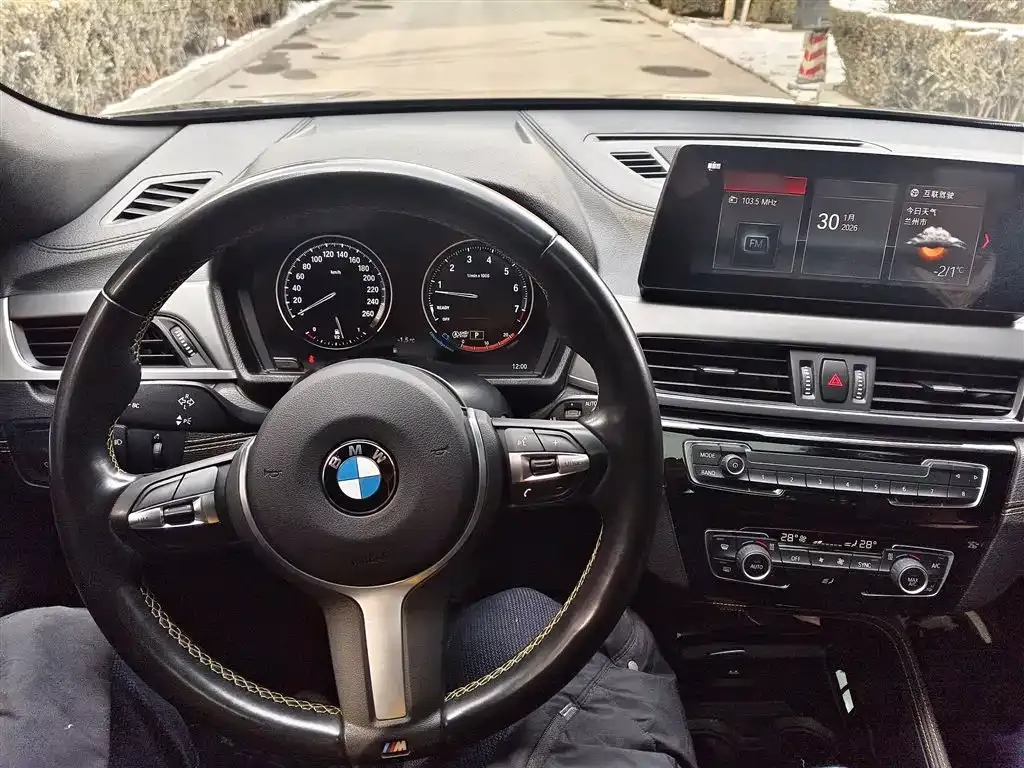 BMW X2 2023 из CN, фото 3