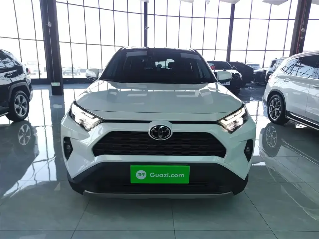 Toyota RAV4 2023 из CN, фото 9