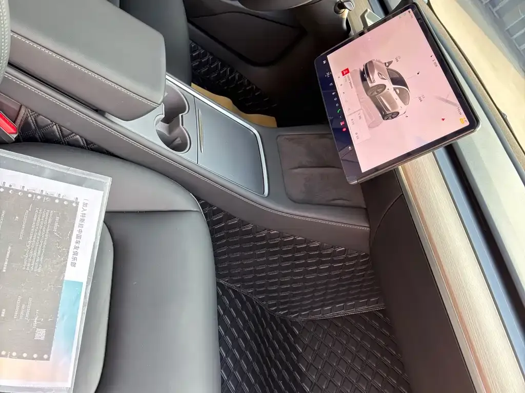 Tesla Model 3 2023 из CN, фото 8