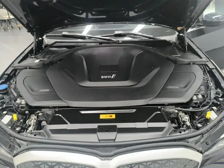 BMW i3 2025 из CN, фото 6