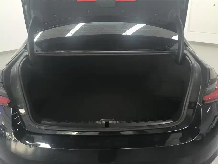 BMW i3 2025 из CN, фото 10