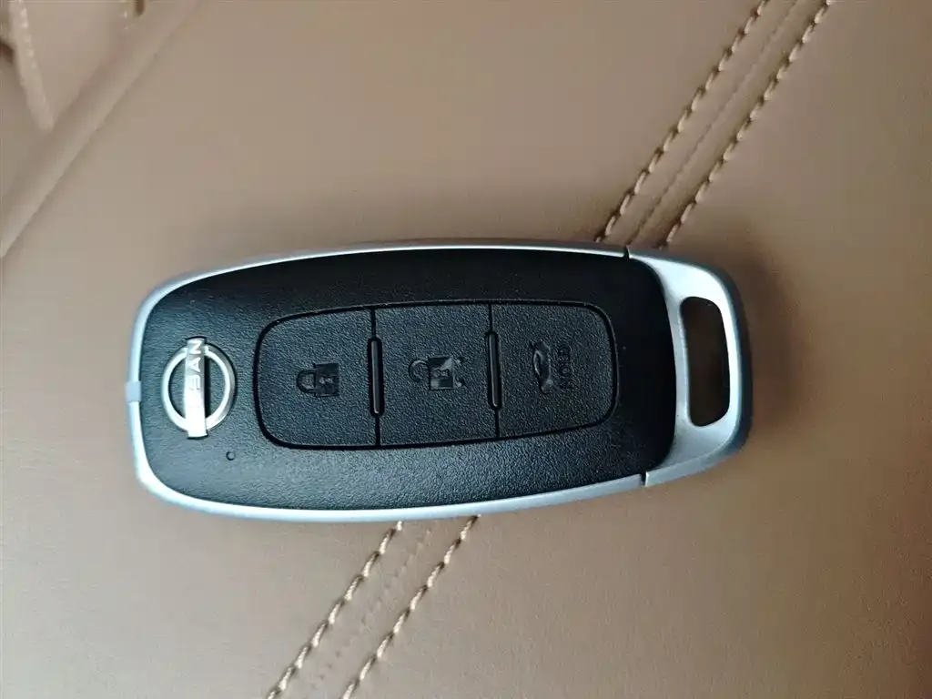 Nissan Teana 2023 из CN, фото 5