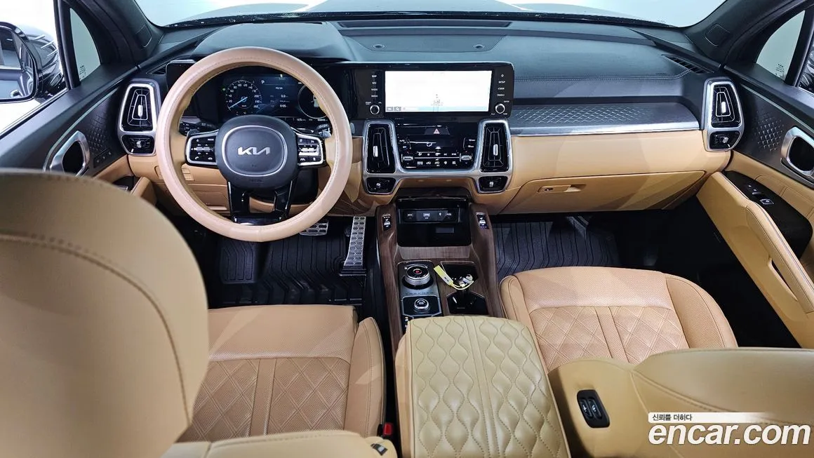 Kia Sorento — фото 7