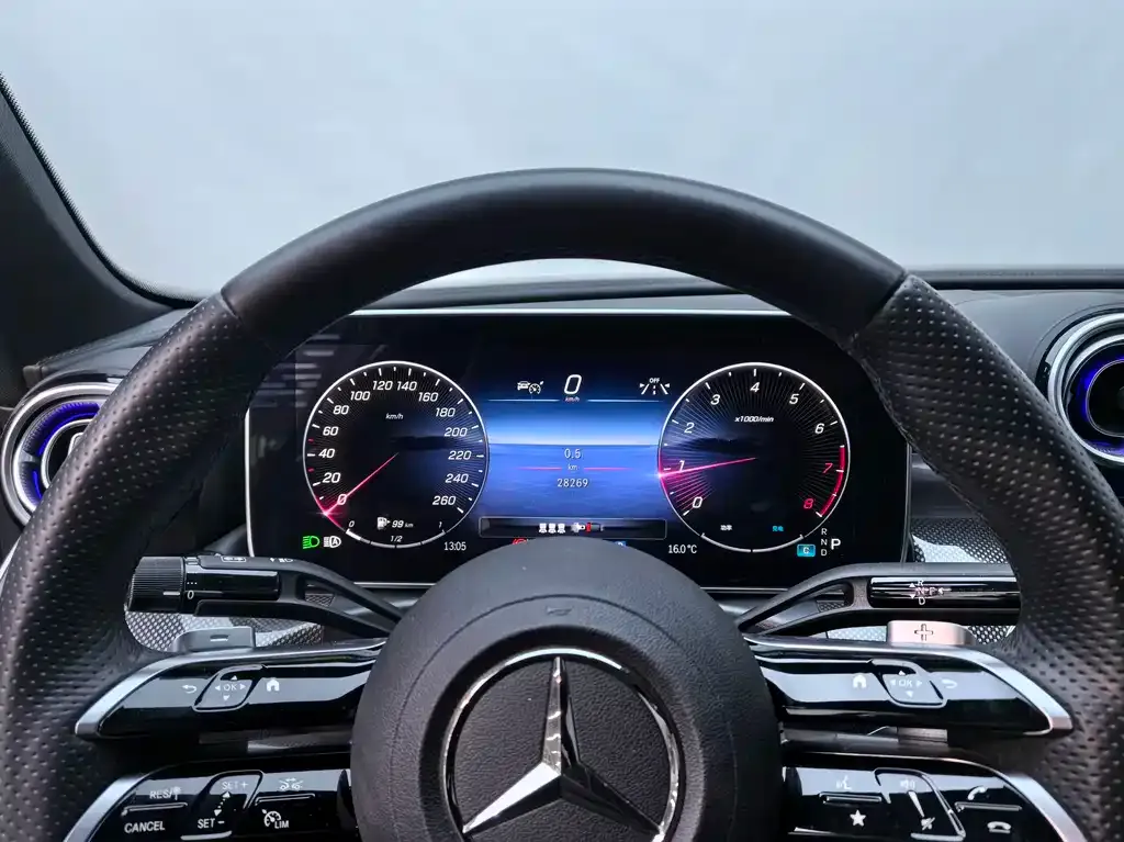 Mercedes-Benz C-Class 2023 из CN, фото 9