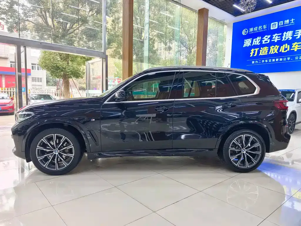 BMW X5 (Import) 2021 из CN, фото 2