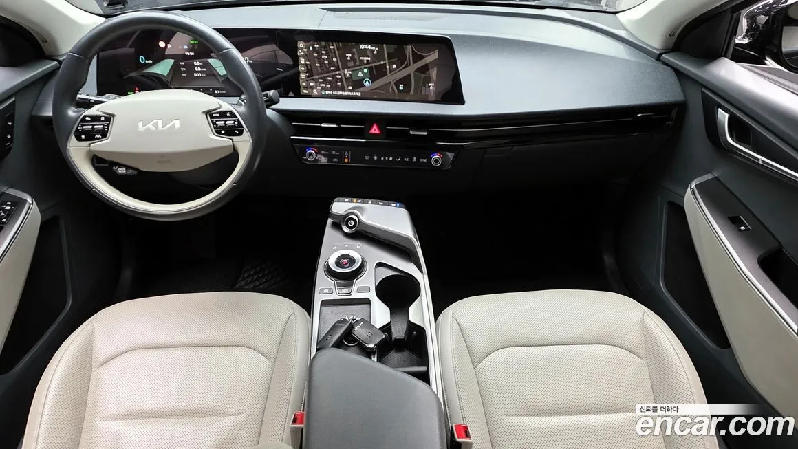 Kia EV6 2022 из KR, фото 10