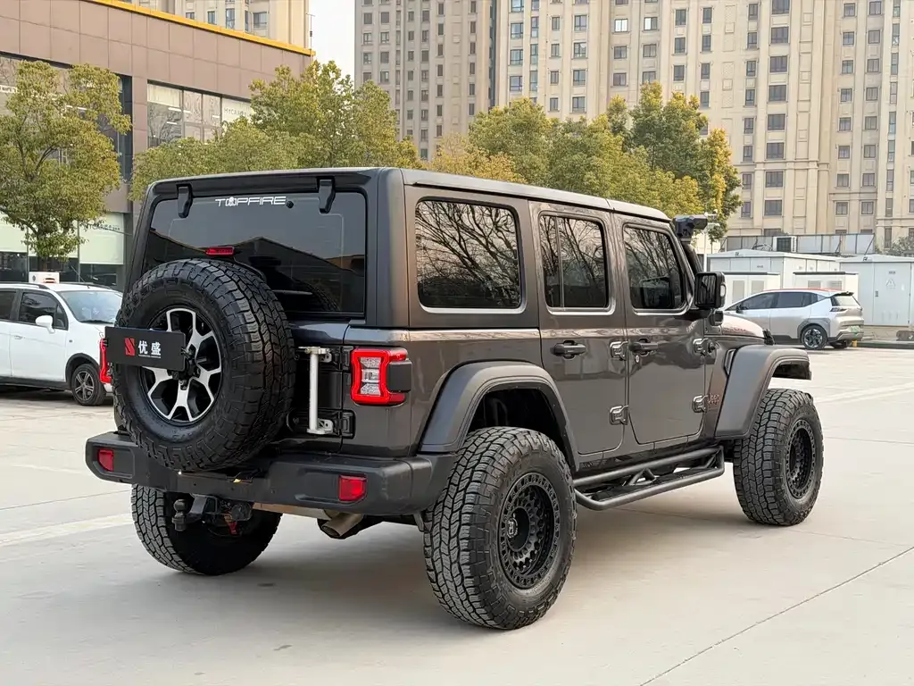 Jeep Wrangler 2021 из CN, фото 2