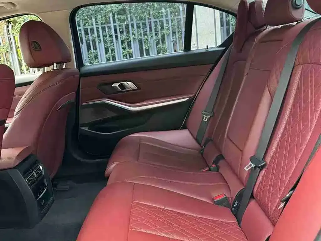 BMW i3 2024 из CN, фото 6