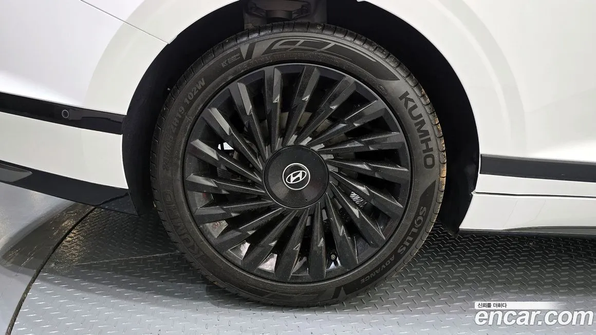 Hyundai Grandeur 2023 из KR, фото 10