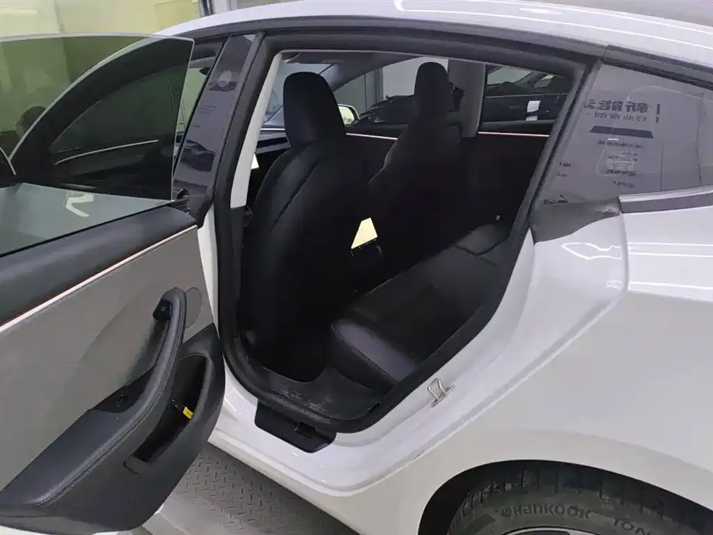 Tesla Model 3 2024 из CN, фото 3
