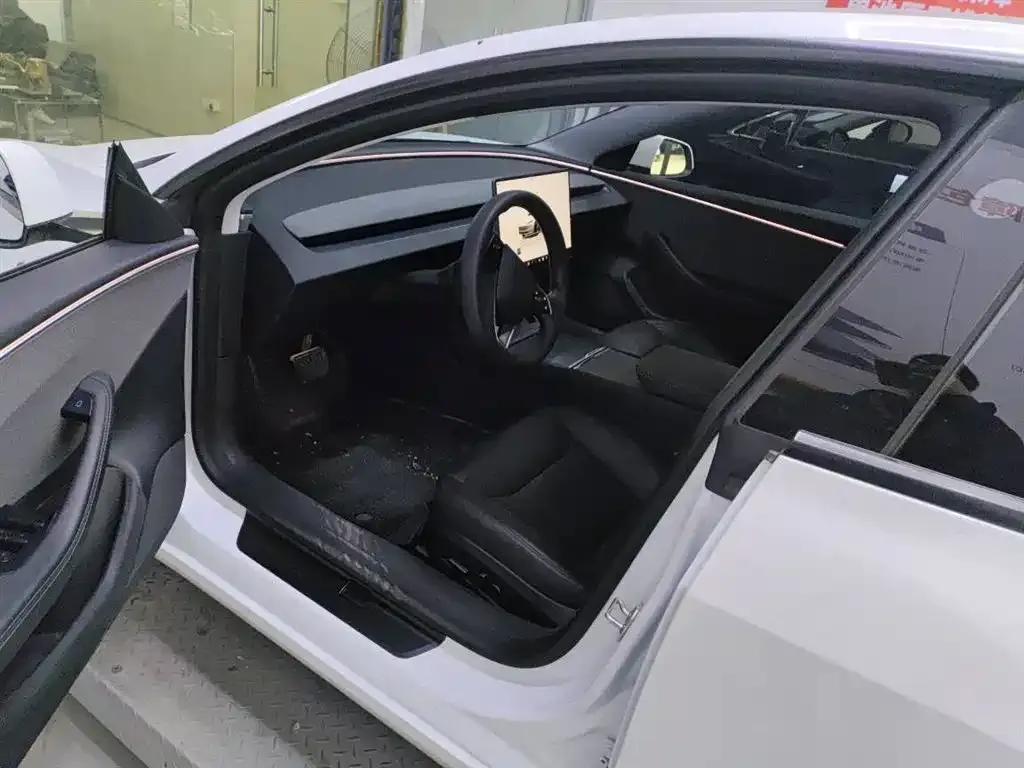 Tesla Model 3 2024 из CN, фото 7