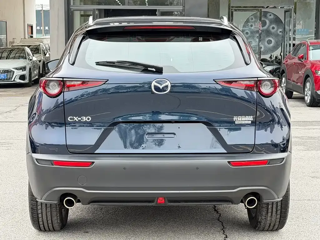 Mazda CX-30 2022 из CN, фото 5