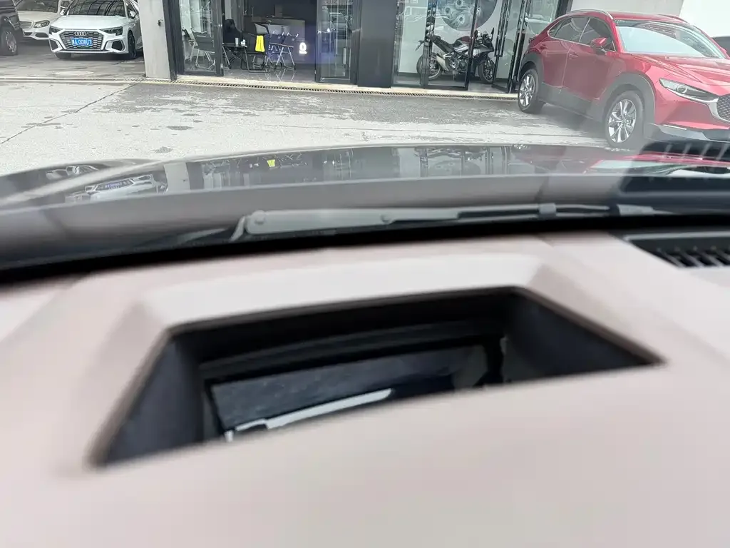 Mazda CX-30 2022 из CN, фото 3