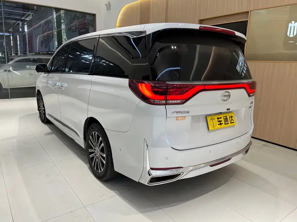 GAC Motor Trumpchi M8 — фото 2