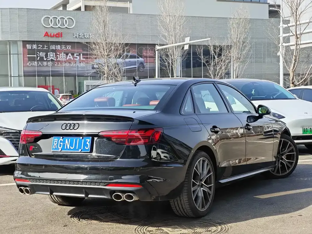 Audi S4 2024 из CN, фото 10