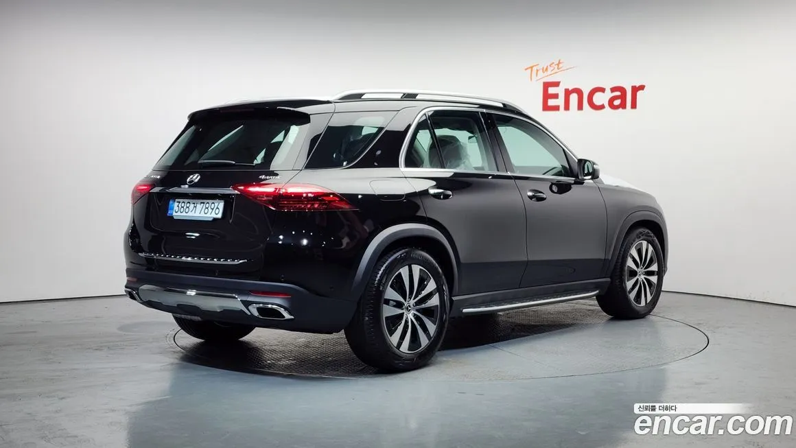 Mercedes-Benz GLE-Class 2026 из KR, фото 3
