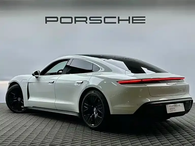 Porsche Taycan 2023 из CN, фото 3