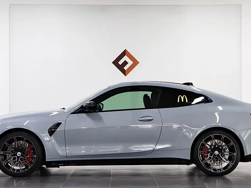 BMW M4 2023 из CN, фото 6