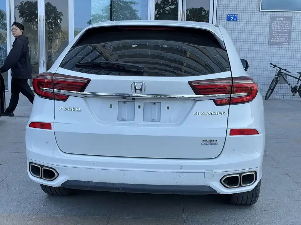 Honda Avancier 2024 из CN, фото 2