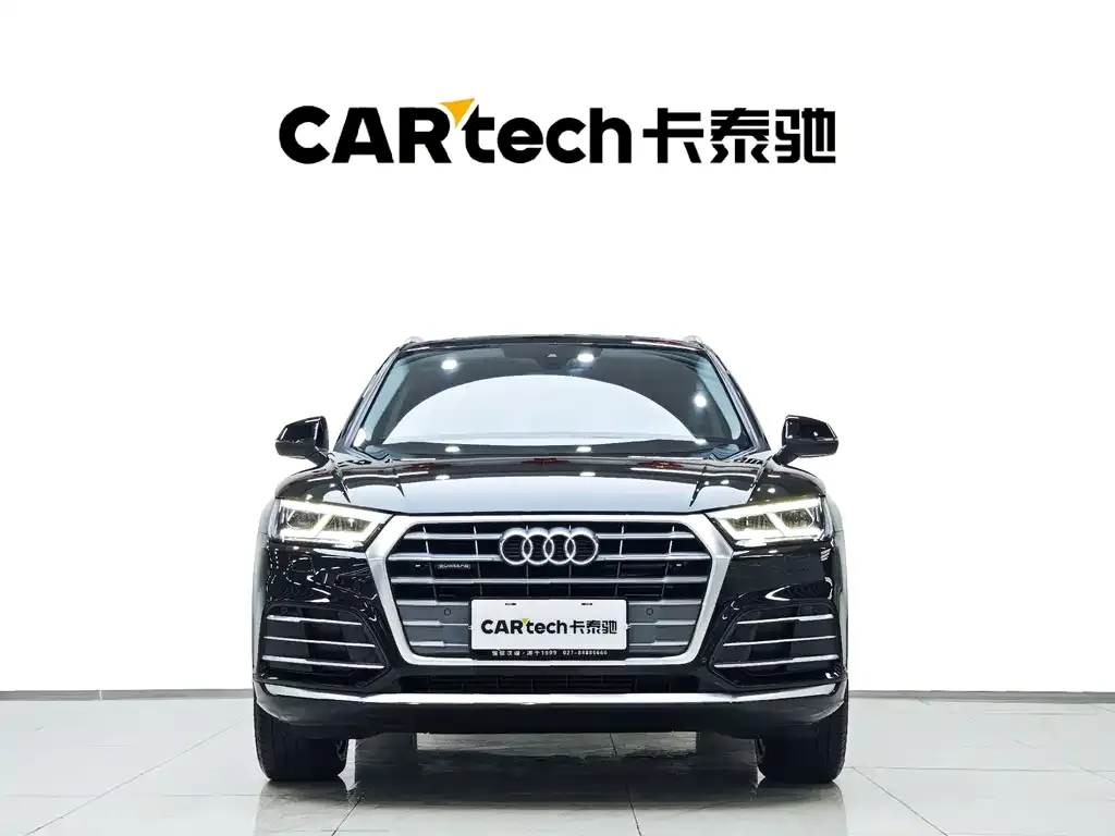 Audi Q5L 2021 из CN, фото 2
