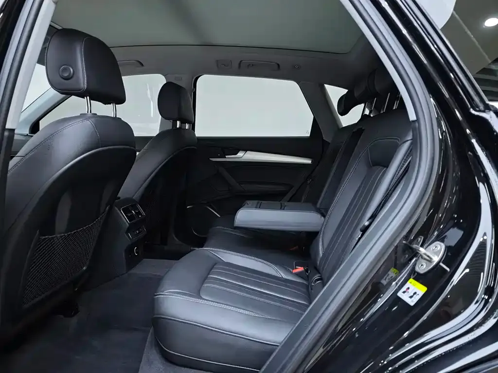 Audi Q5L 2021 из CN, фото 10