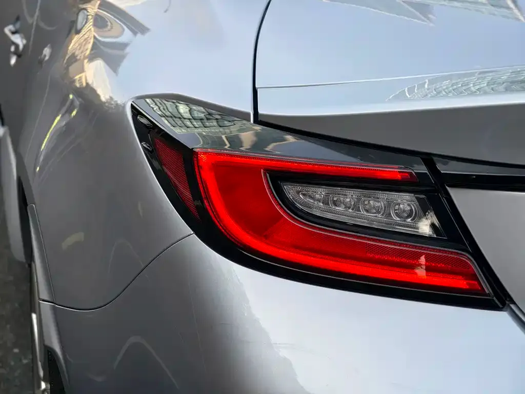 Subaru BRZ 2023 из CN, фото 4