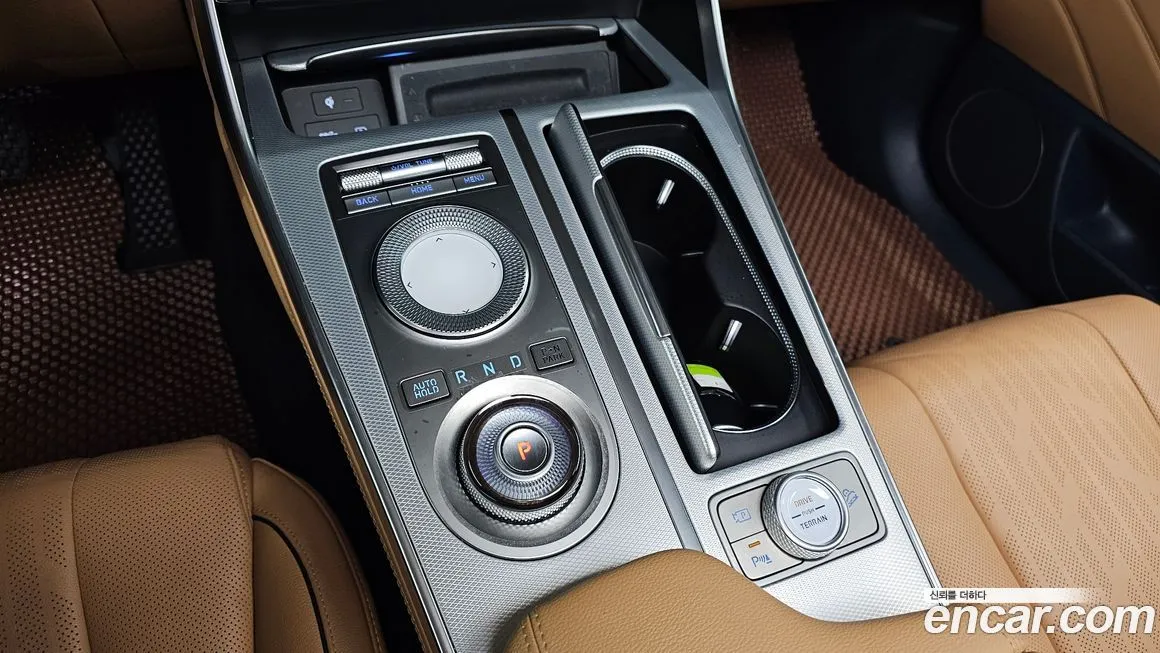 Genesis GV80 — фото 10