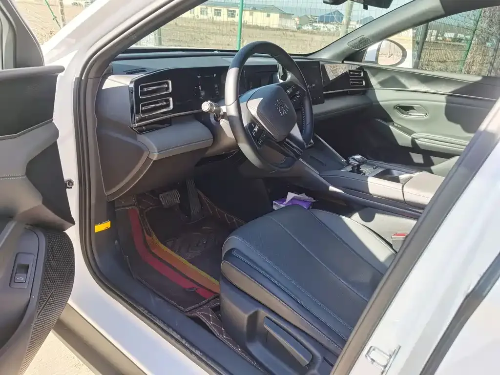 BYD Qin L 2025 из CN, фото 8