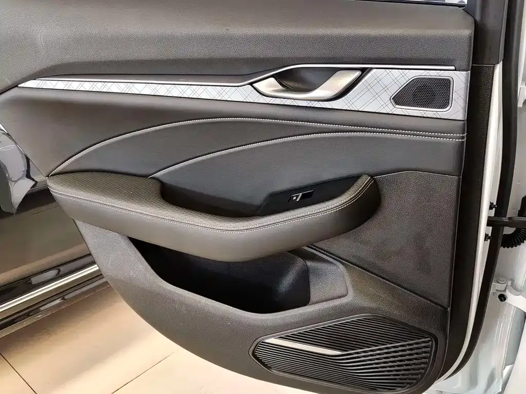 Geely Xingrui 2022 из CN, фото 5