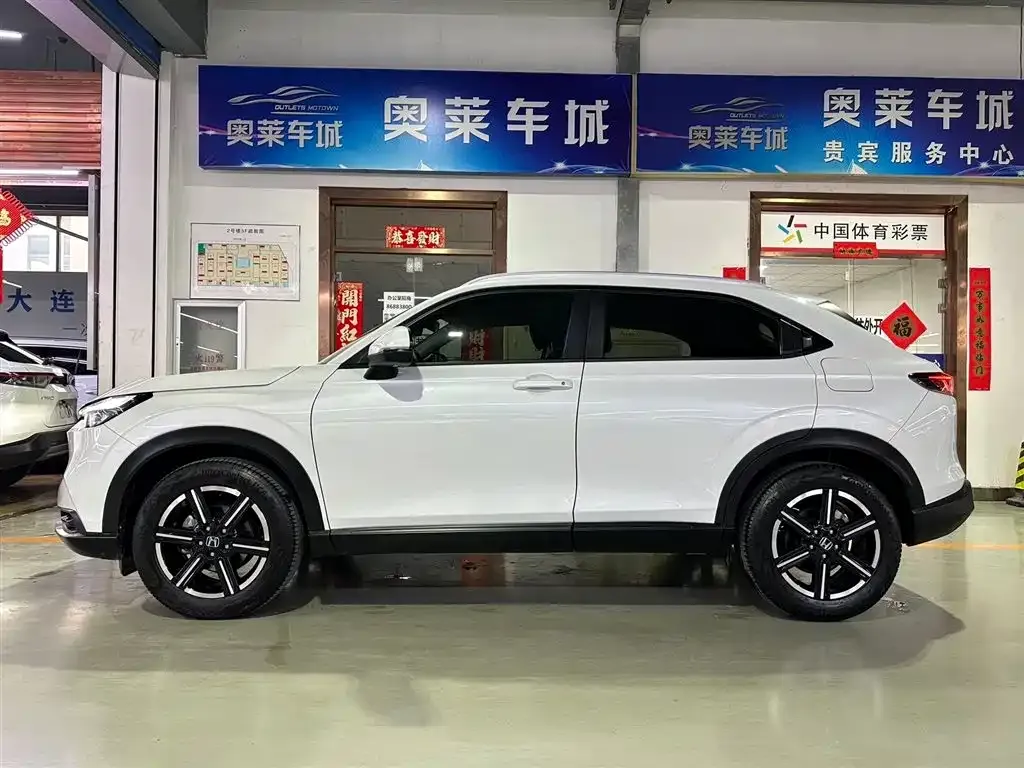 Honda Vezel 2023 из CN, фото 7