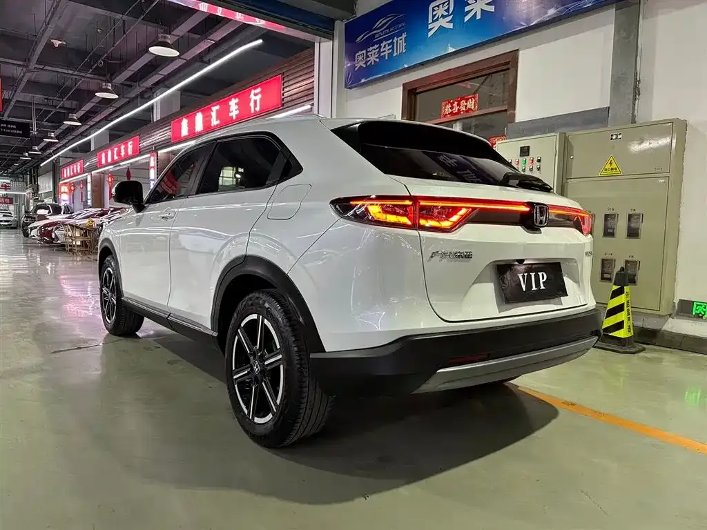Honda Vezel 2023 из CN, фото 4