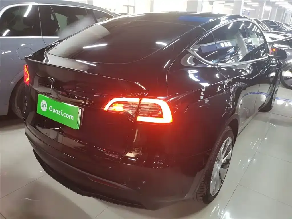 Tesla Model Y 2022 из CN, фото 5