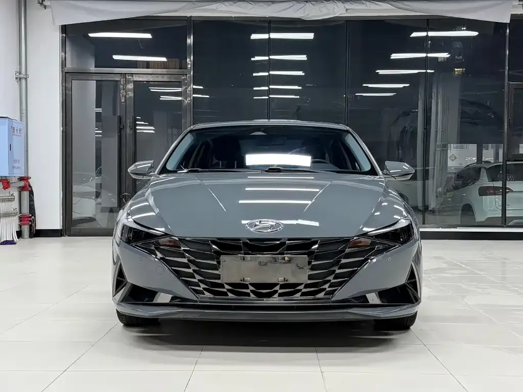 Hyundai Elantra 2022 из CN, фото 4