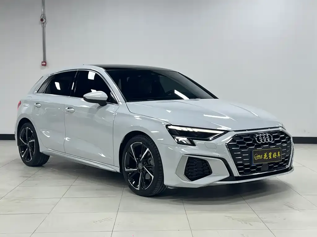 Audi A3 2022 из CN, фото 2