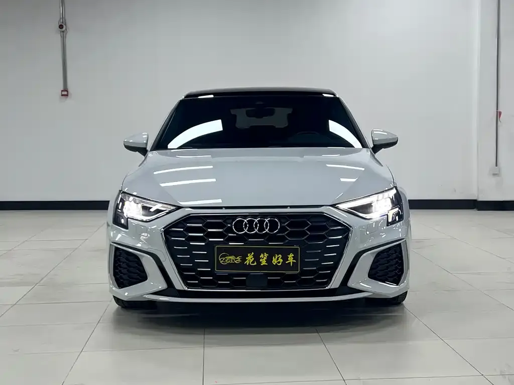 Audi A3 2022 из CN, фото 3