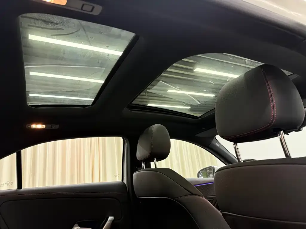 Mercedes-Benz A-Class 2024 из CN, фото 4