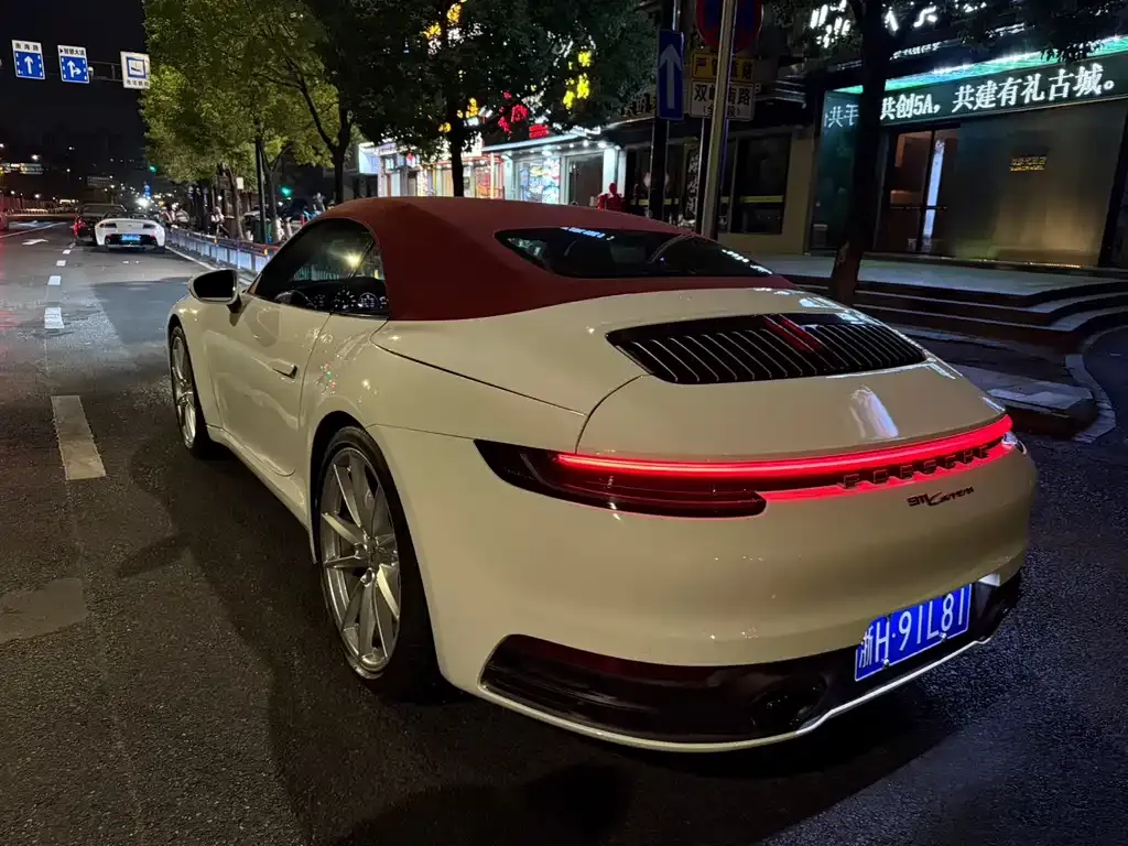Porsche 911 2021 из CN, фото 4