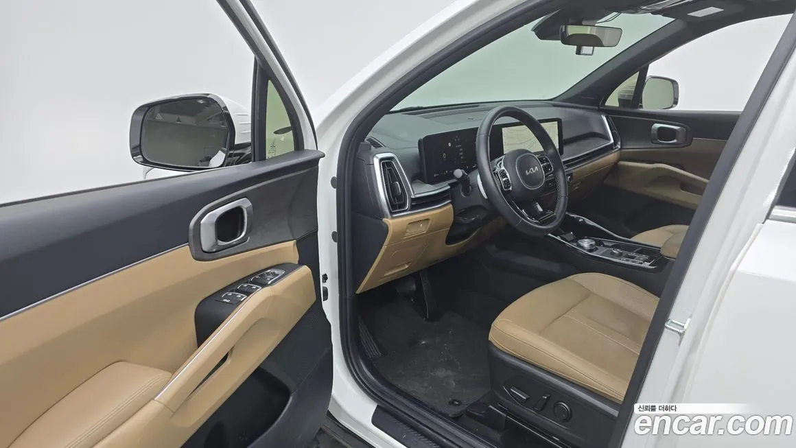 Kia Sorento — фото 9