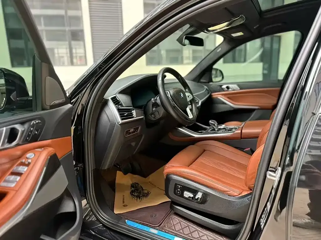 BMW X7 2022 из CN, фото 2