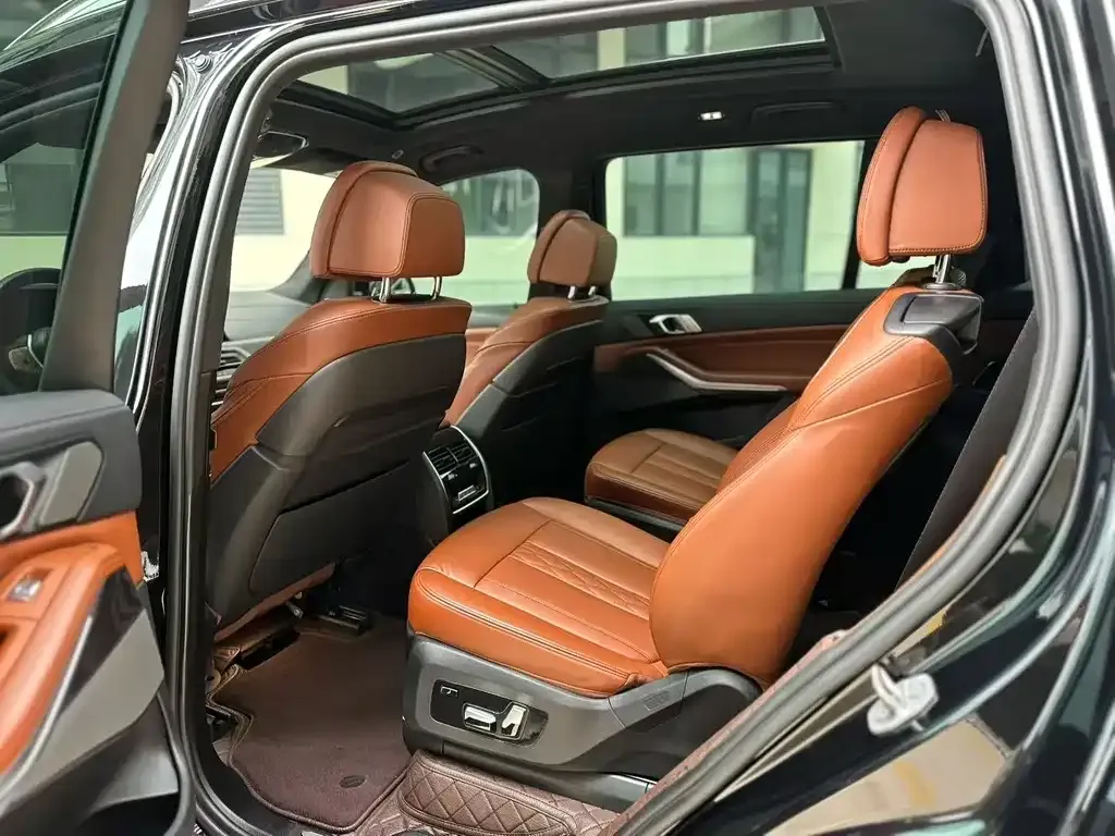 BMW X7 2022 из CN, фото 6