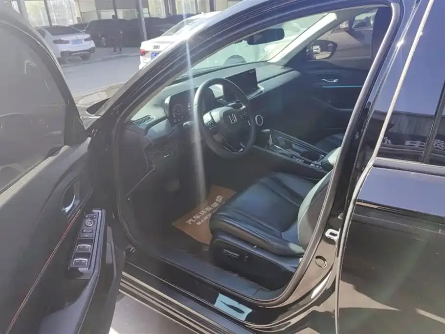 Honda Accord 2024 из CN, фото 10