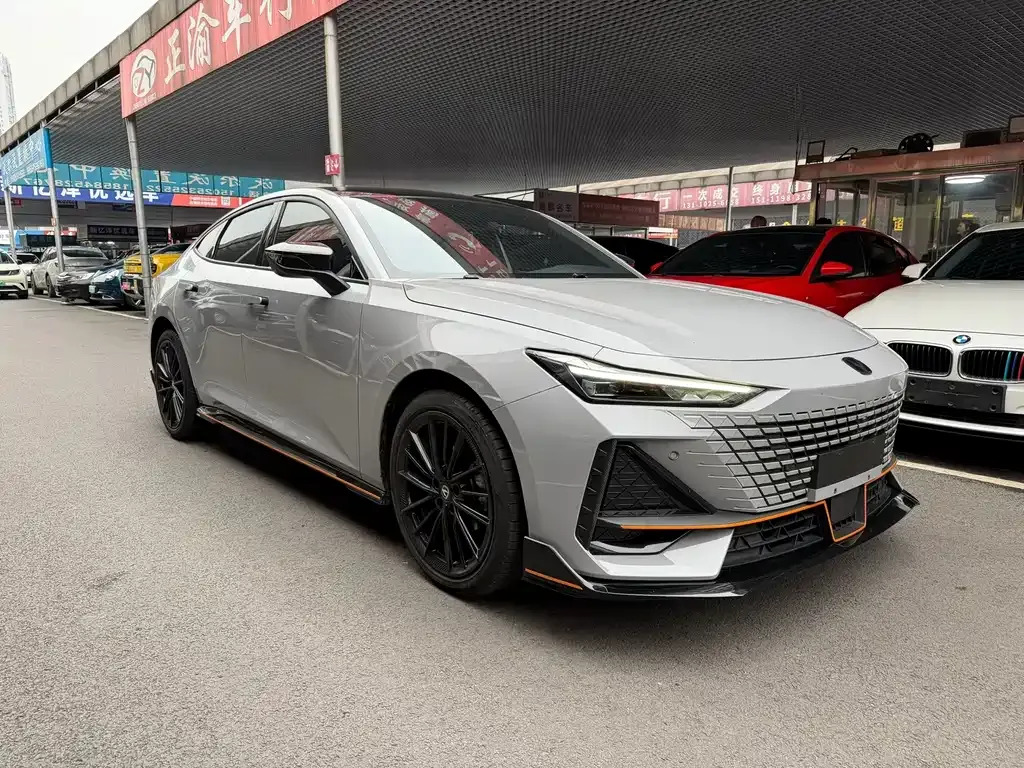 Changan UNI-V 2023 из CN, фото 8
