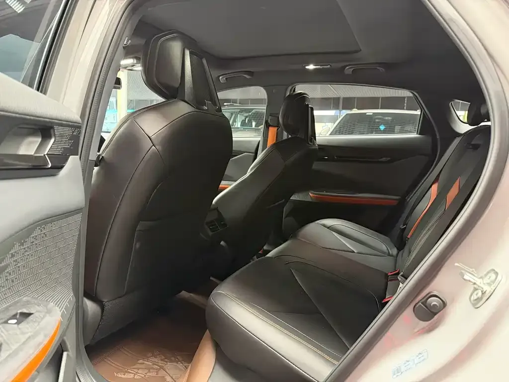 Changan UNI-V 2023 из CN, фото 5