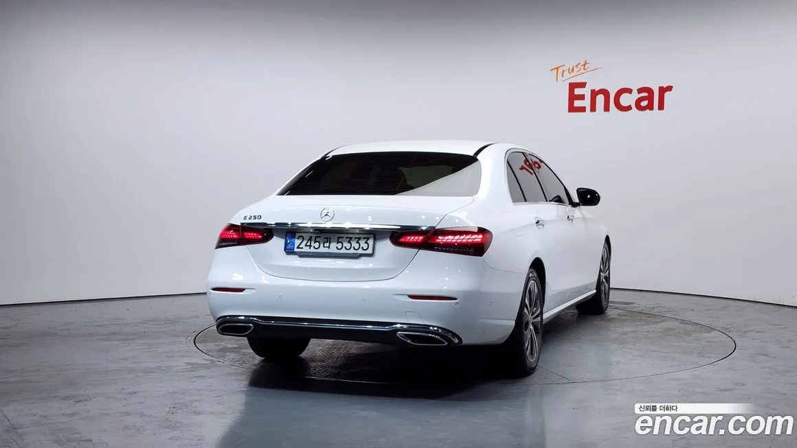 Mercedes-Benz E-Class 2021 из KR, фото 4