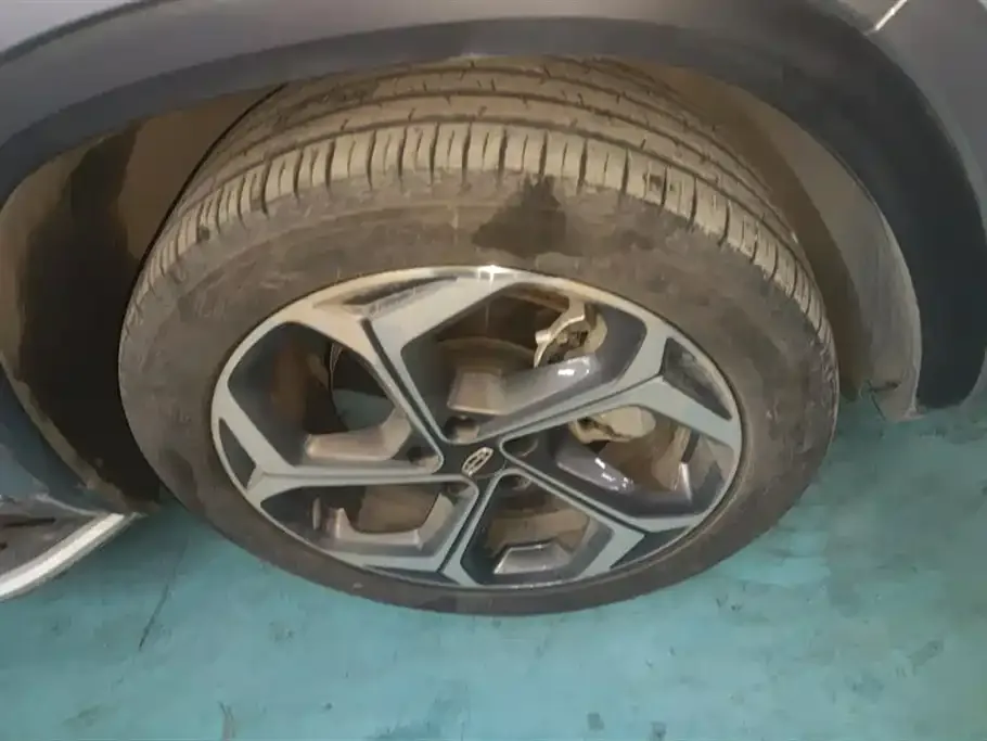 Geely Xingyue L 2025 из CN, фото 3